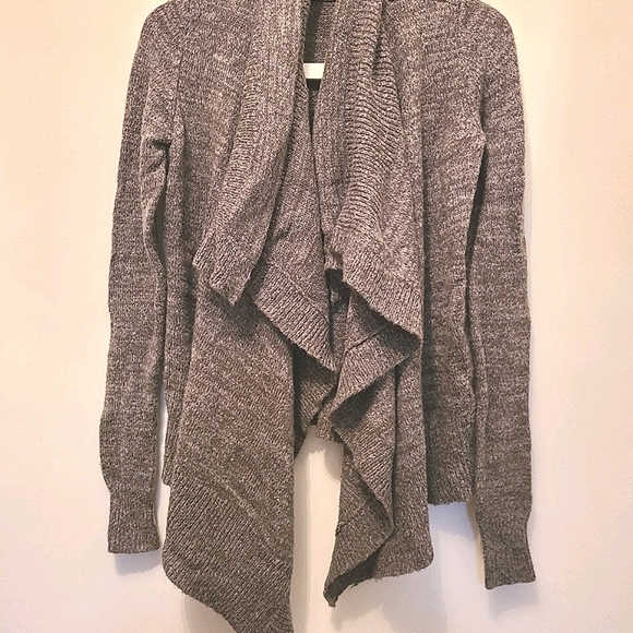A&F knit cardigan - Picture 3 of 3